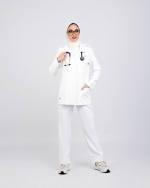 زي طبي احترافي باللون الأبيض من MedModelle