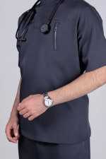 ⁦High neck male scrub⁩ - الصورة ⁦2⁩